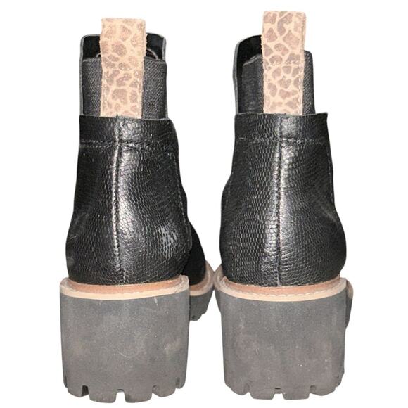 Dolce Vita Huey H2O Water-Resistant Black Leather Lug Sole Booties 8 - Picture 4 of 8